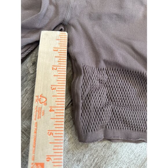 Fabletics SculptKnit High-Waisted Compression Shorts XS - Picture 6 of 6